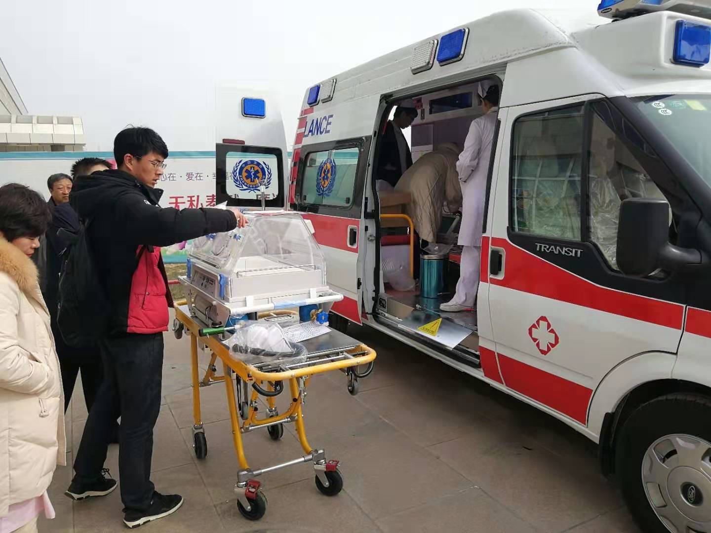 白山救护车转院